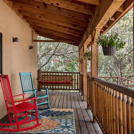 Sun Outdoors Moab Downtown Hotel Exterior photo